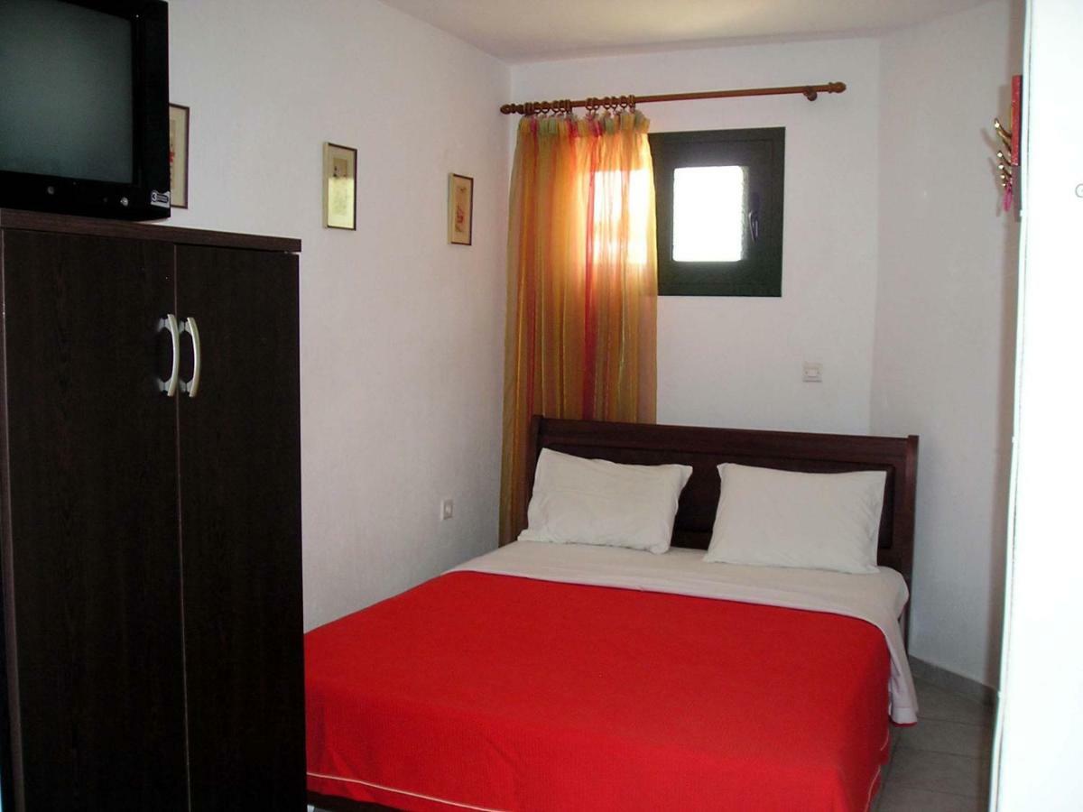 Golden Beach Inn Chrysi Ammoudia Exteriér fotografie
